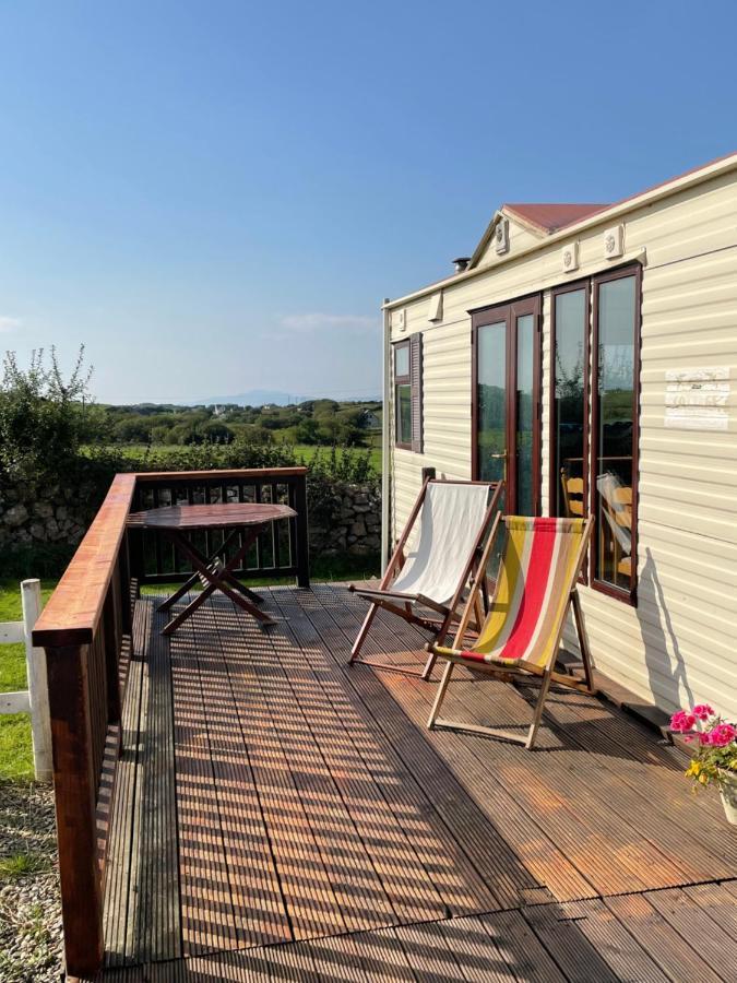 Farm Stay Property Pets And Families Welcome Rossnowlagh Bagian luar foto
